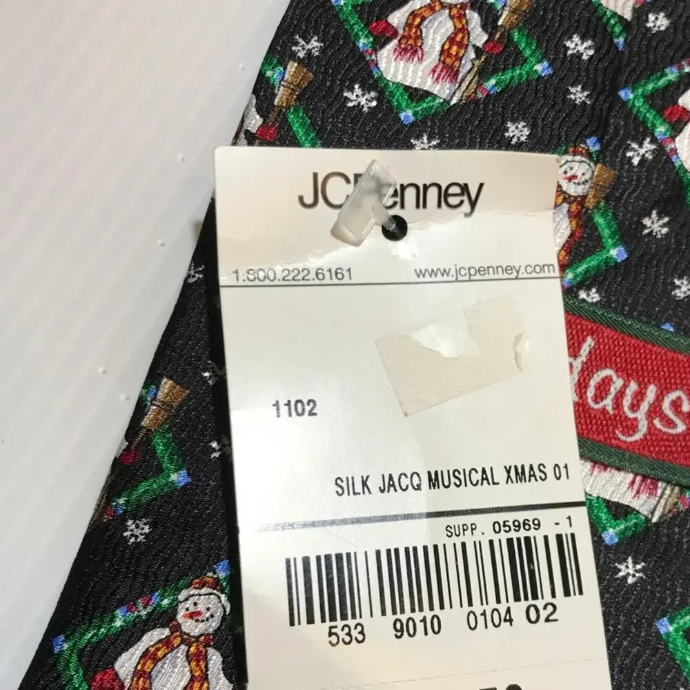 NWT Holiday by MMG Snowman Christmas Theme Wide Short Silk Necktie